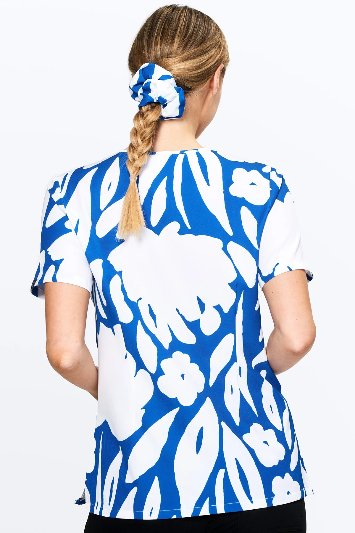 Blue-tiful Blooms Women’s 3-Pocket Scrub Top - Image 4