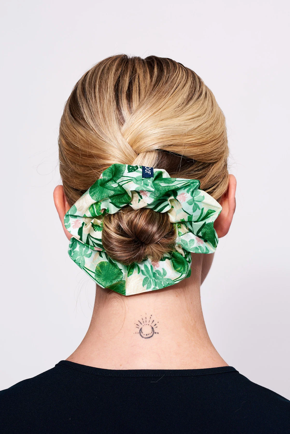 Daintree National Park Scrunchie - Image 4
