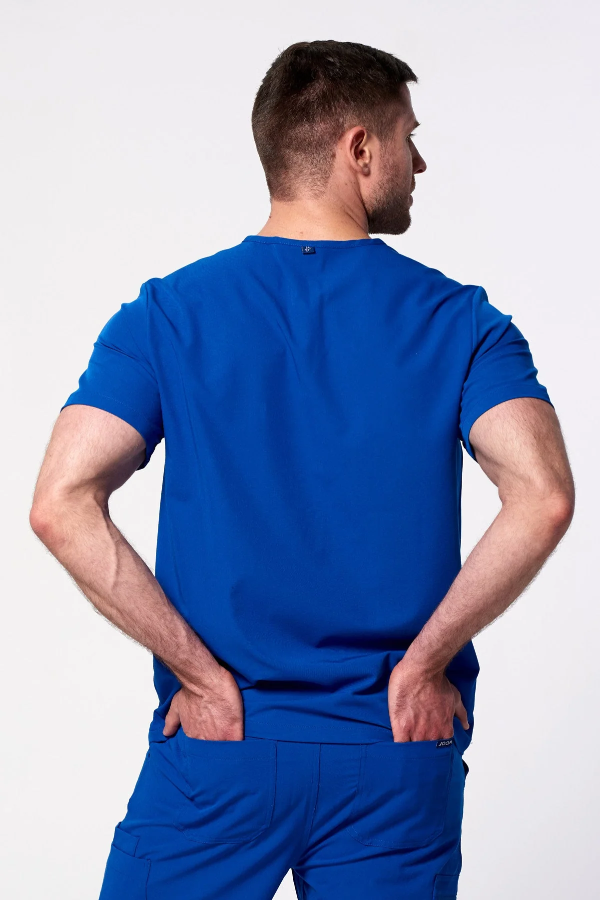 Men's 3-Pocket Scrub Top - Image 7