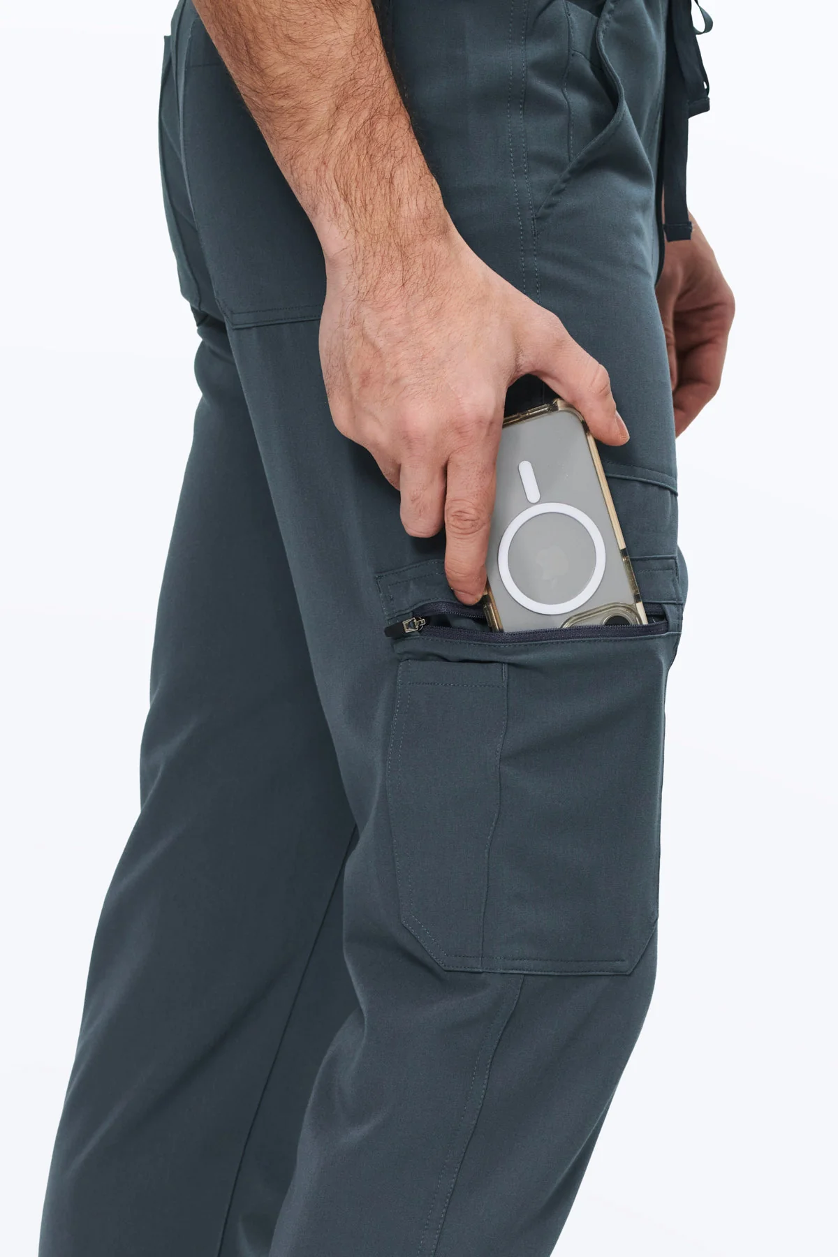 Men's Straight-Cut 9-Pocket Cargo Pants - Image 28