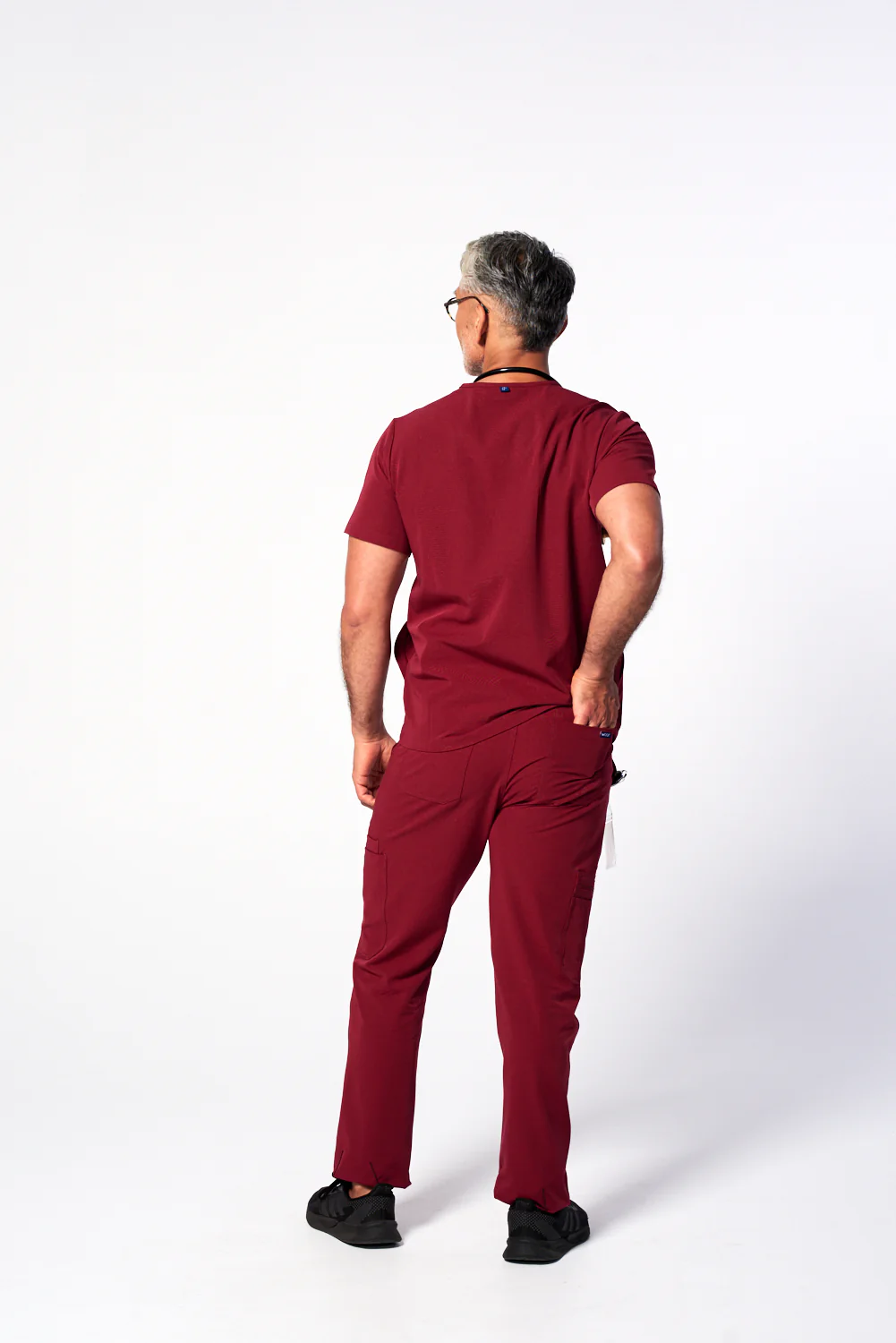 Men's Straight-Cut 9-Pocket Cargo Pants - Image 36