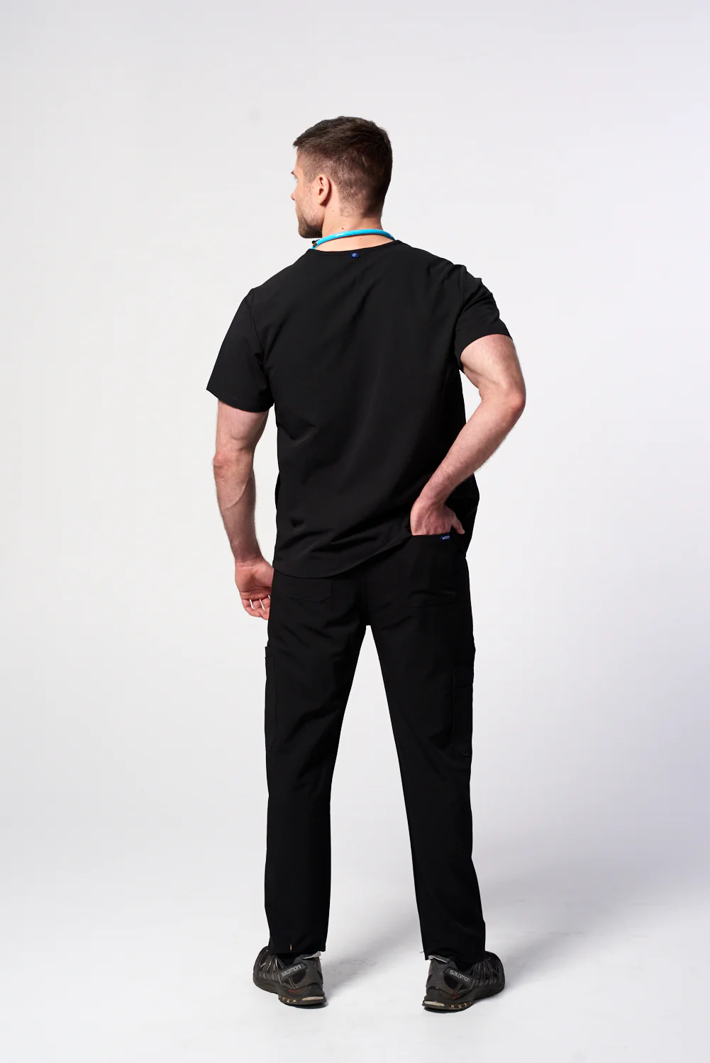 Men's Straight-Cut 9-Pocket Cargo Pants - Image 9