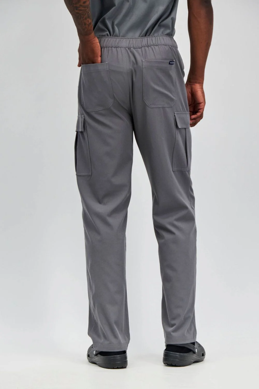 VetCore™ Men’s Vet Med Cargo Scrub Pants with GENU™ Removable Knee Protection - Image 13