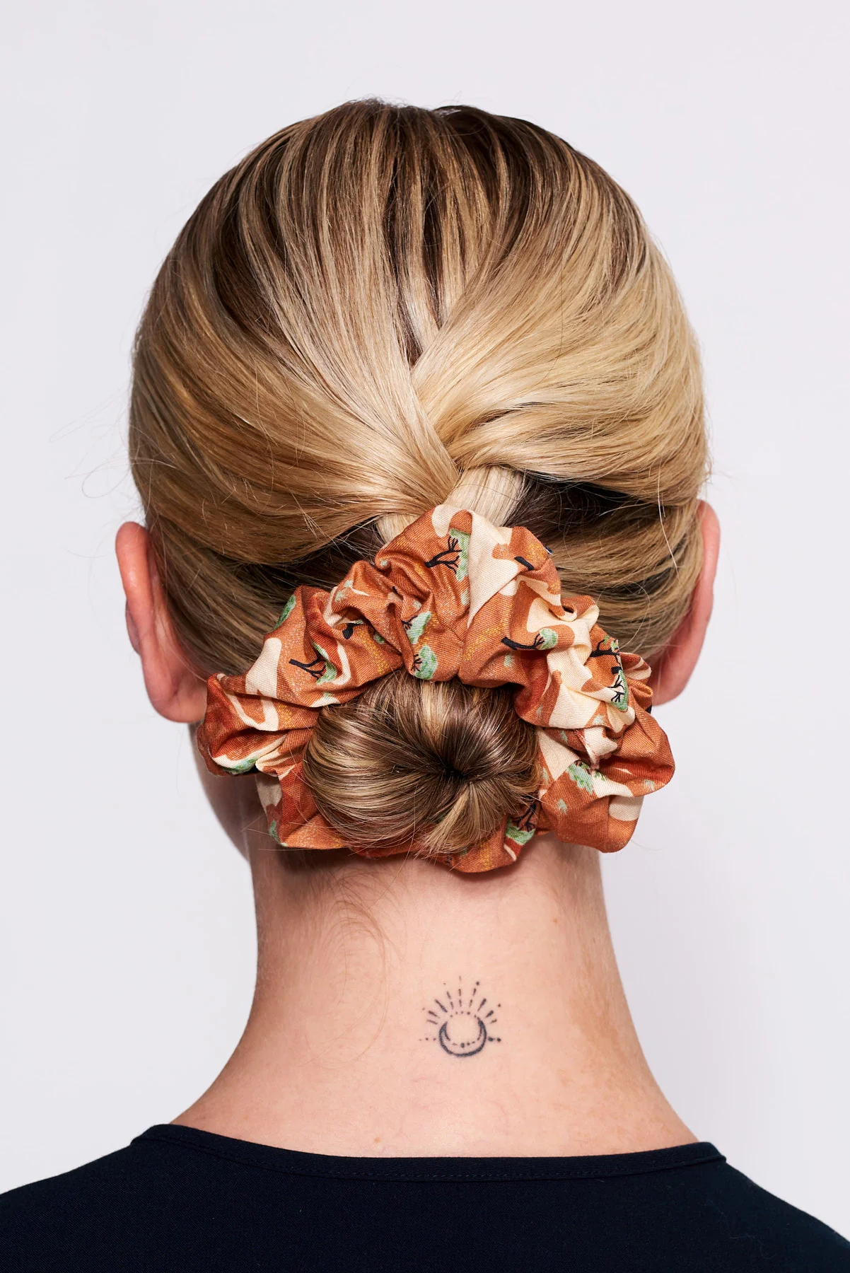 Uluru Scrunchie - Image 4